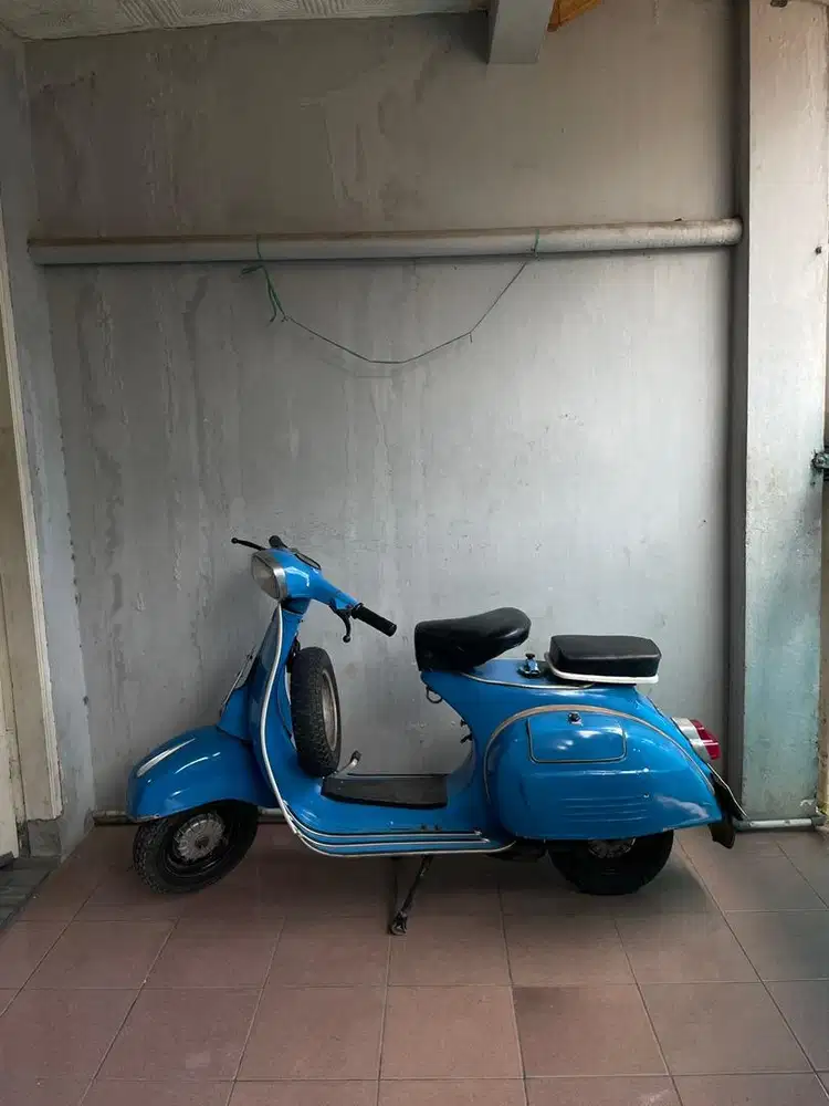 VESPA SUPER 1975