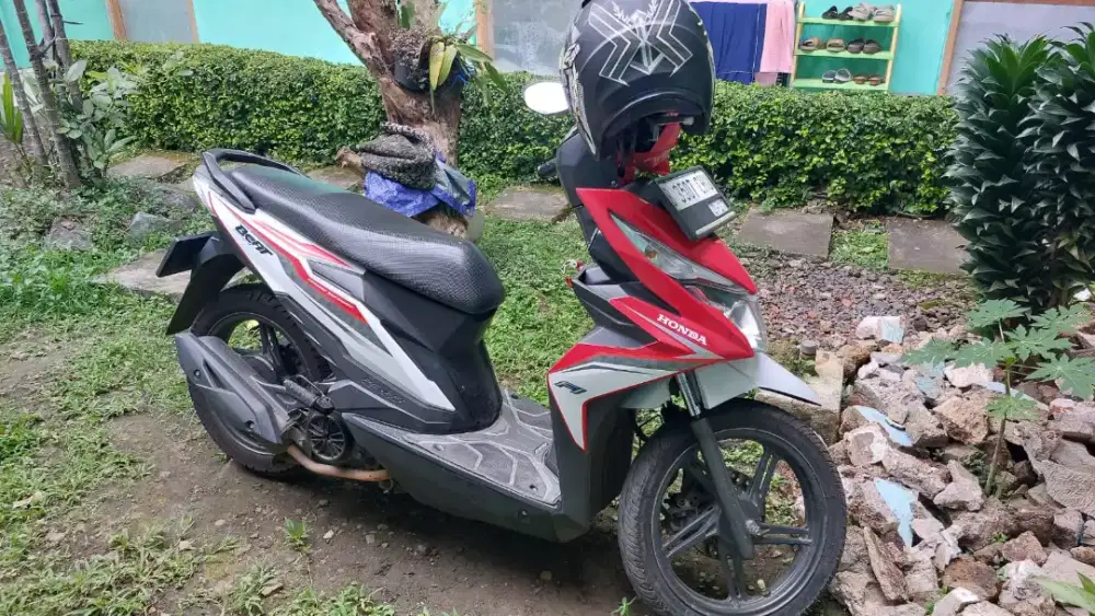 Jual cepat Beat merah 2017
