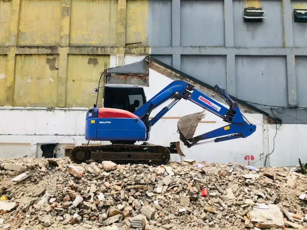 Excavaror PC 78 Komatsu