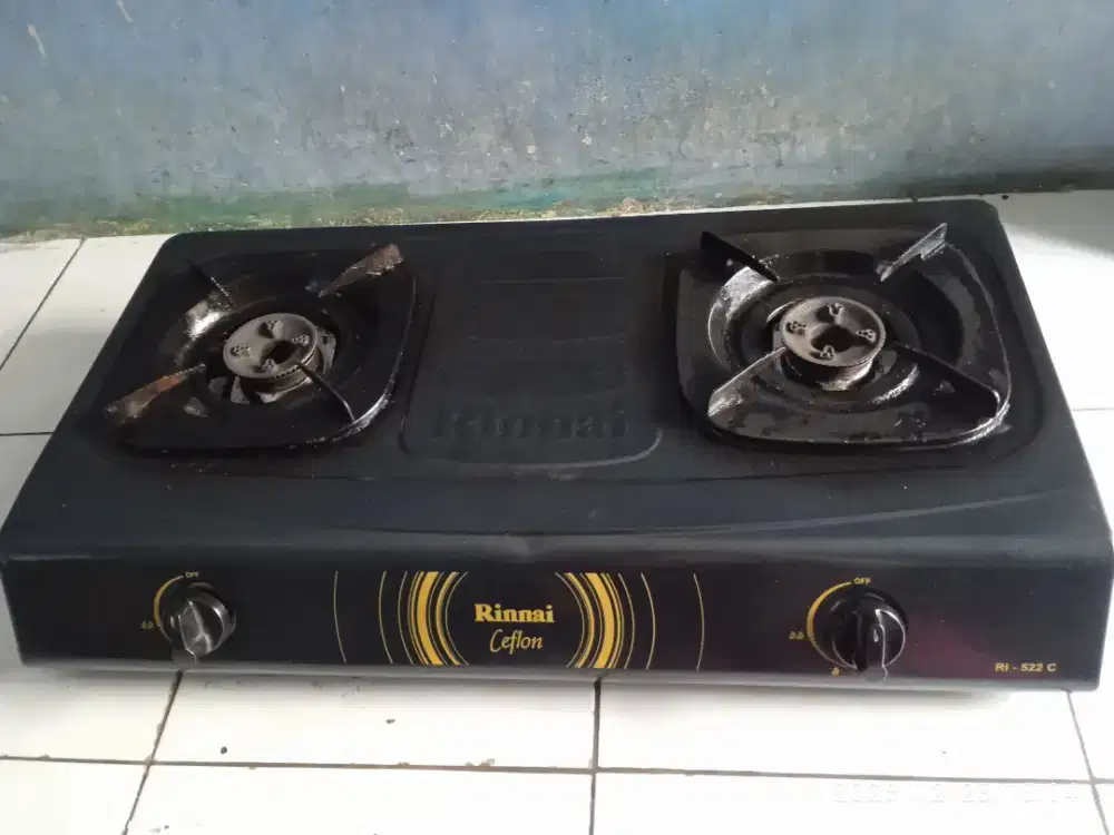 Kompor gas RINNAI 2tungku RI-522C