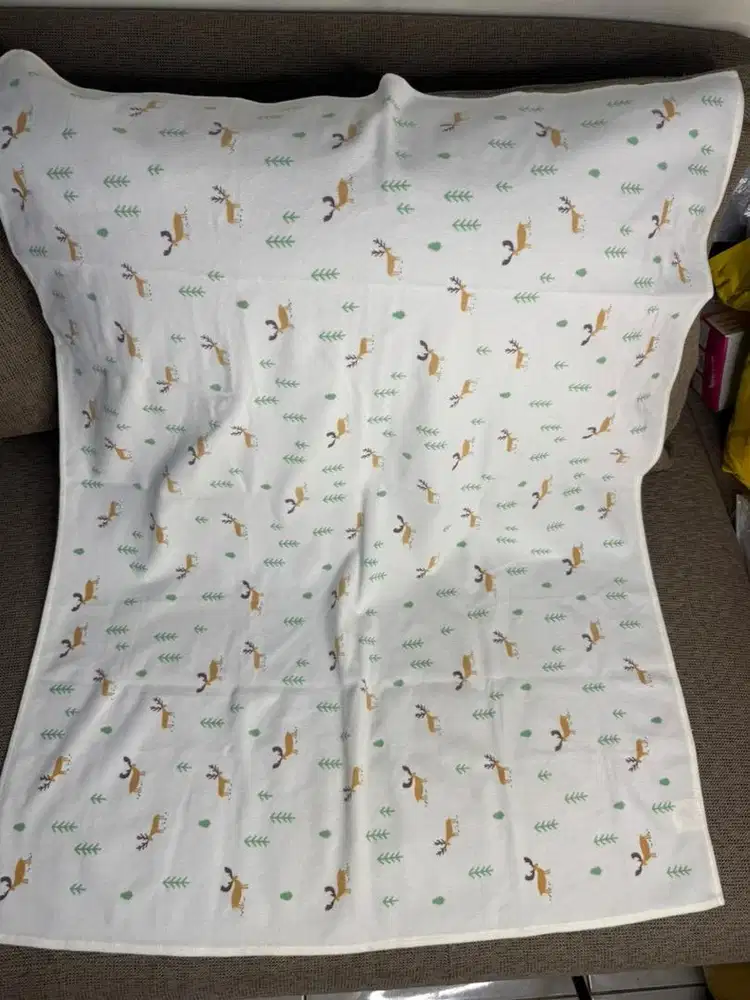 Kain selimut baby perlak little palmerhaus