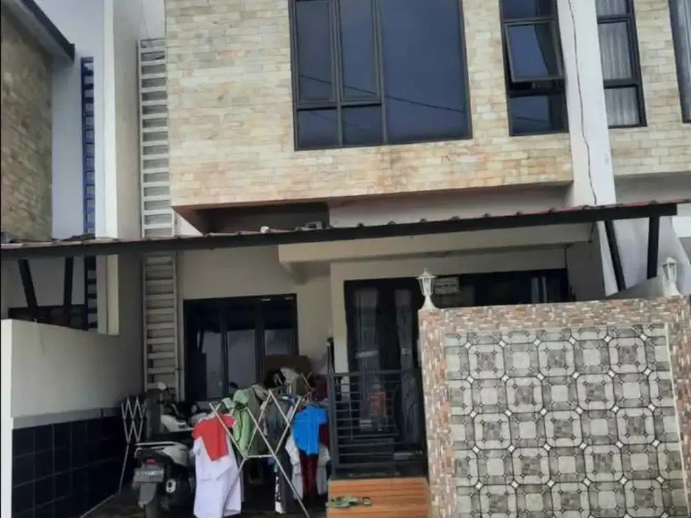 Dijual Rumah SHM 2 Lantai di Perumahan Santorini Residence, Gunung Putri, Bogor
