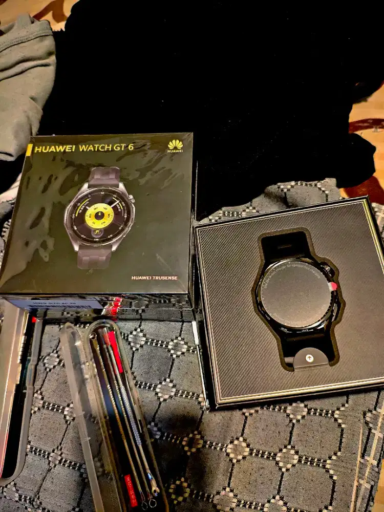 Dijual huawei watch GT6 free freebuds 6i