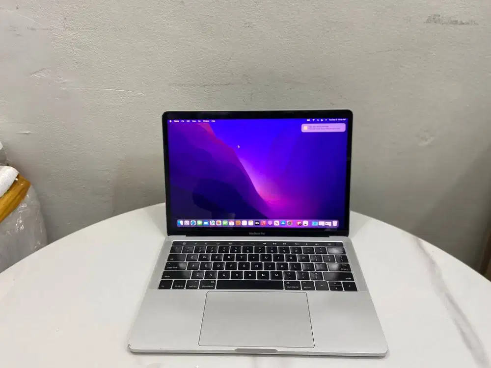 Sale Macbook Pro Touchbar Core i5 2016 Ram 8GB 13,3inch N-EC