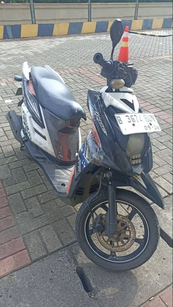 Jual Motor Yamaha XRide 2013 Bekas