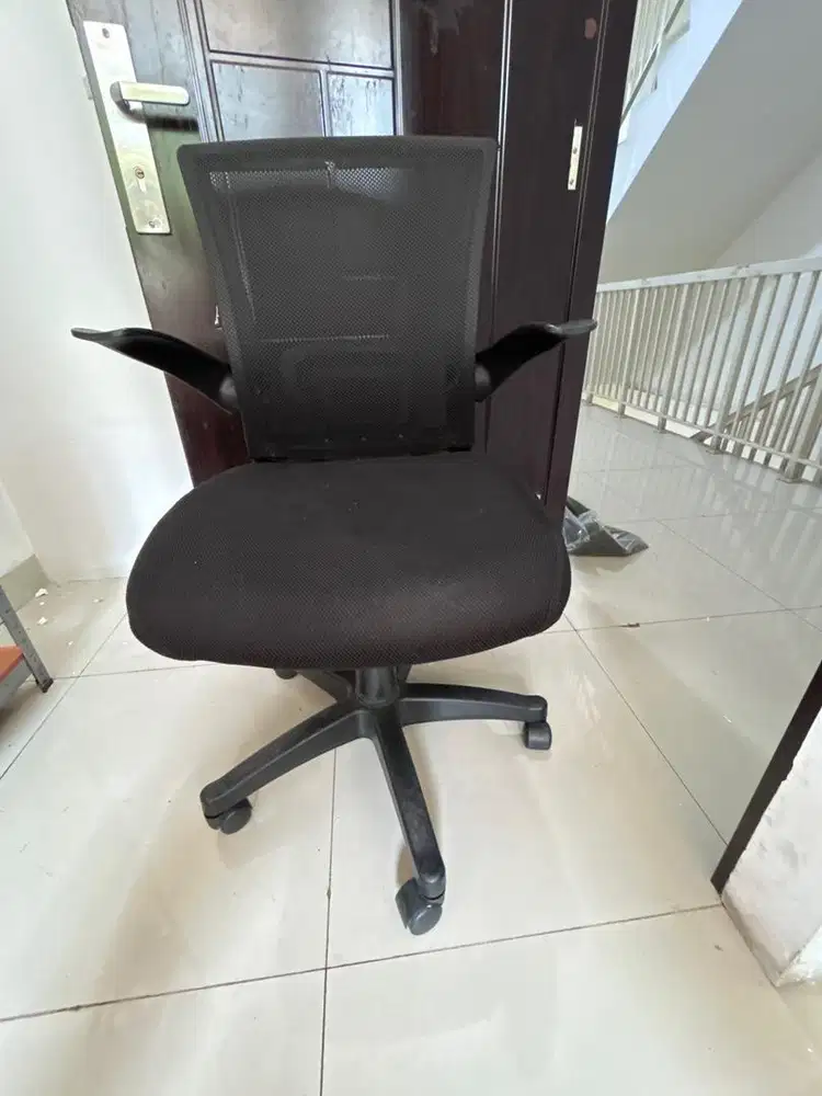 Kursi kerja kantor