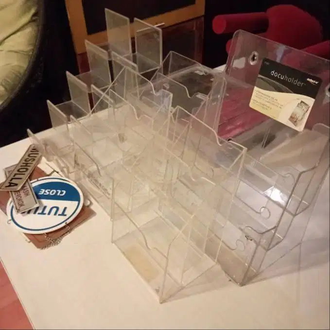 Rak Standing Display Organizer Bertingkat Akrilik