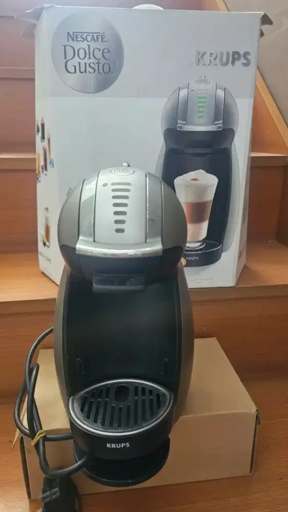 Coffee Maker NESCAFE Dolce Gusto | Kondisi Normal - Siap pakai