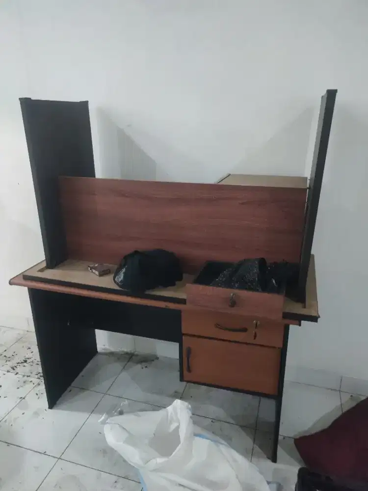 Meja Belajar/Kantor