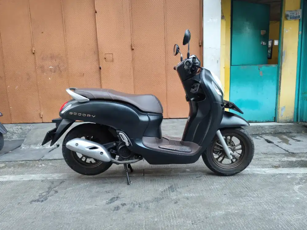 Honda scoopy Prestige 2024 b dki km low istimewa