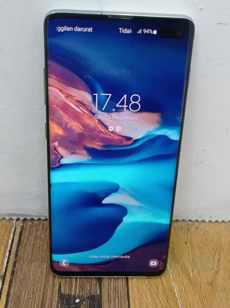 Samsung S10+ 8/128 SEIN