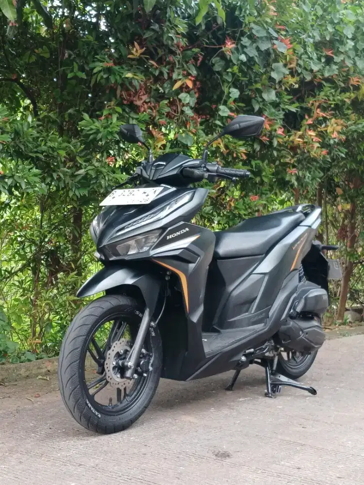 READY New Vario 125 CBS ISS tahun 2023