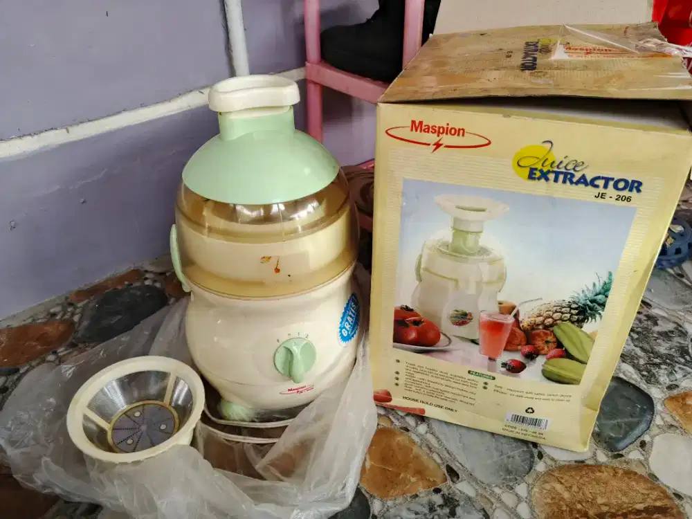 Juice Extractor Maspion