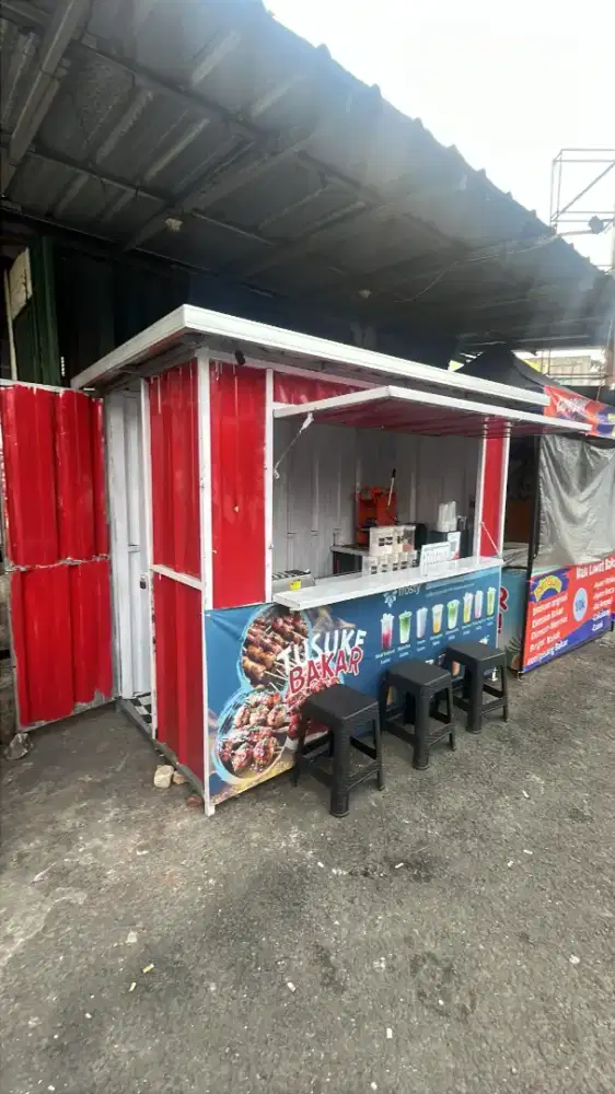 Kontainer ukuran 3m x 2m..