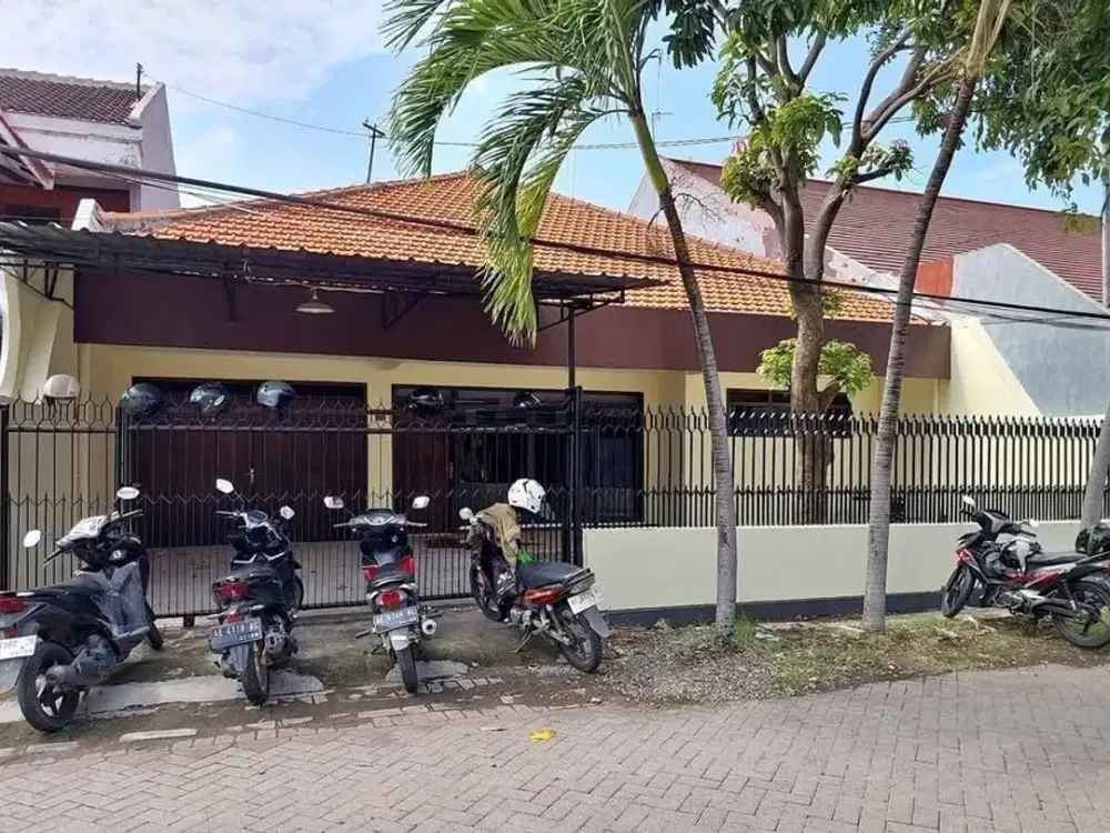 Rumah Siap Huni Sarono Jiwo Strategis dekat Raya Jemursari dan Raya Prapen