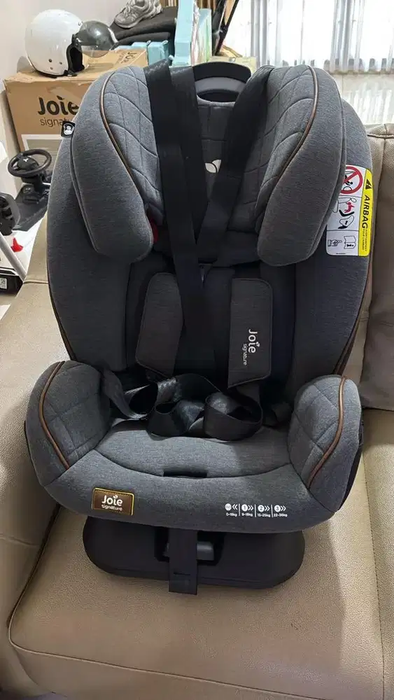 Carseat Joie Every stage FX Signature Noir