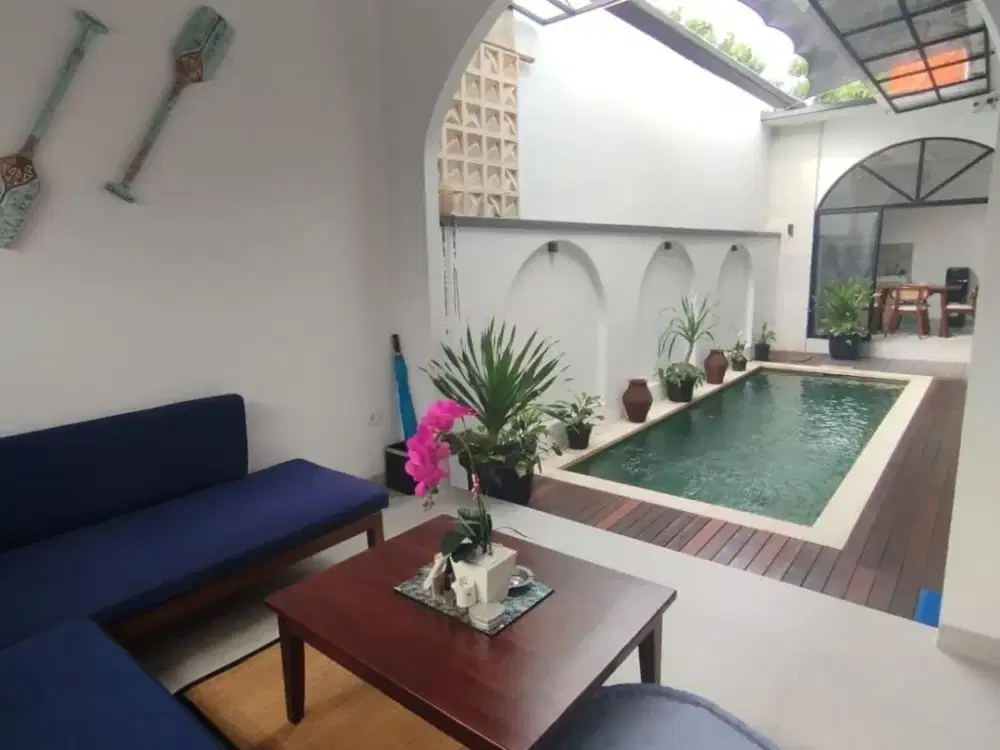 DIJUAL / DISEWAKAN – VILLA 1 LANTAI 2 KAMAR TIDUR MINIMALIS MODERN DI JIMBARAN