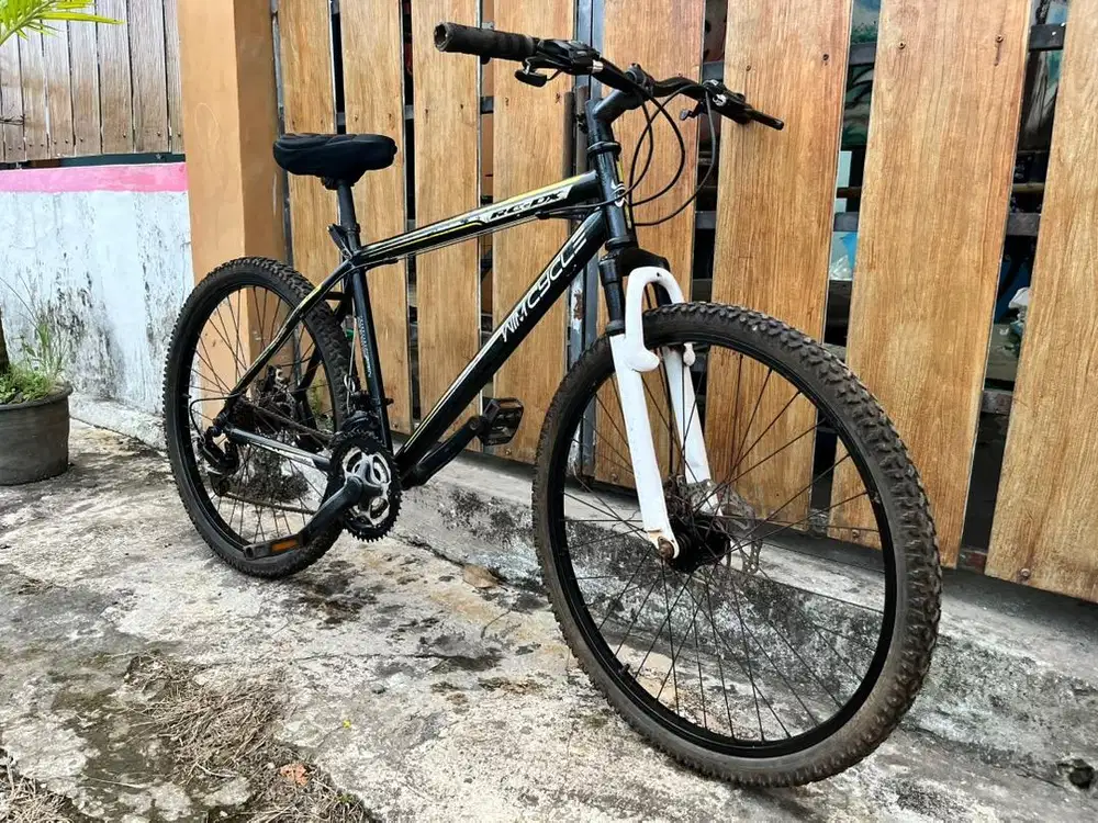 Sepeda Gunung MTB Wim Cycle Road Champ DX Hitam Cakram UK 26 normal