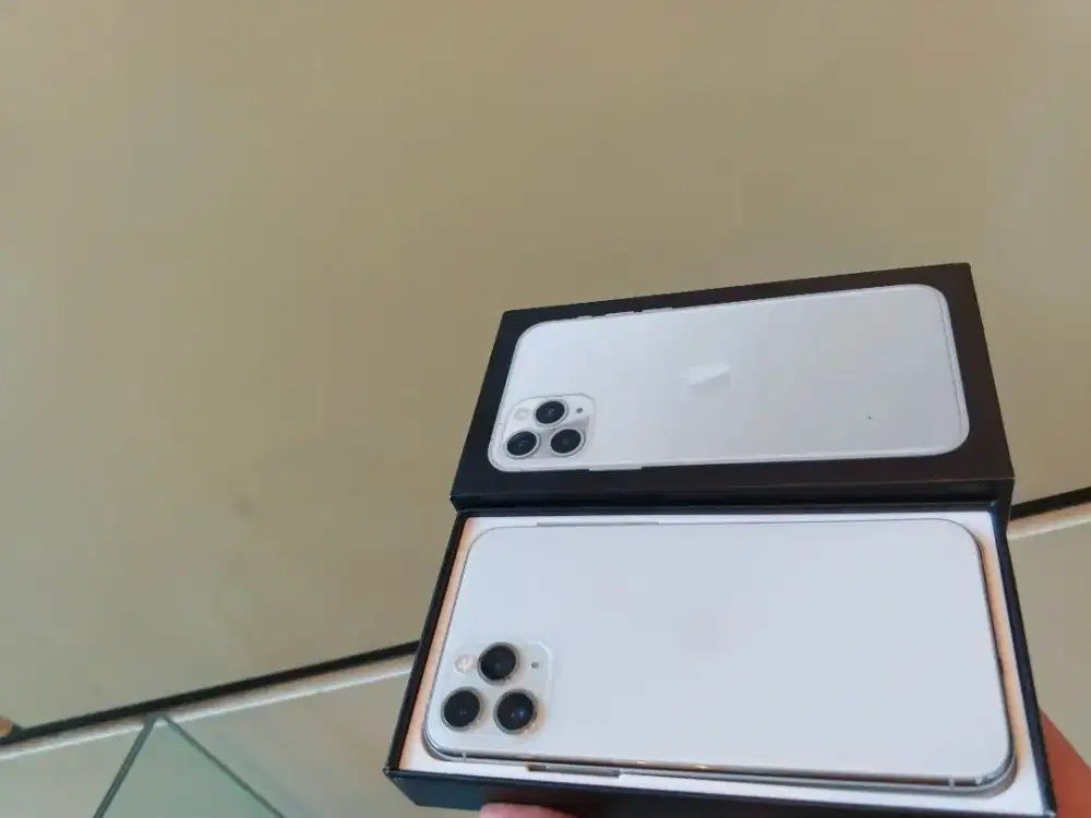 Iphone 11 pro 256gb manis silver