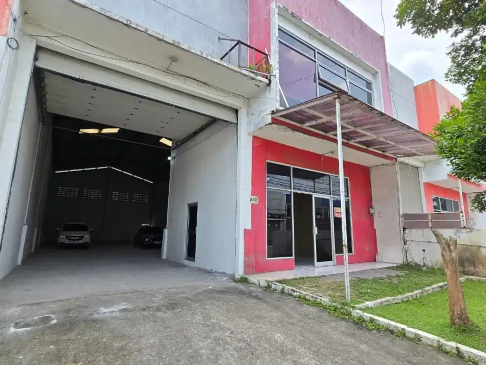 Dijual Gudang dalam Komplek Pergudangan Surya Balaraja, Row Jalan Luas