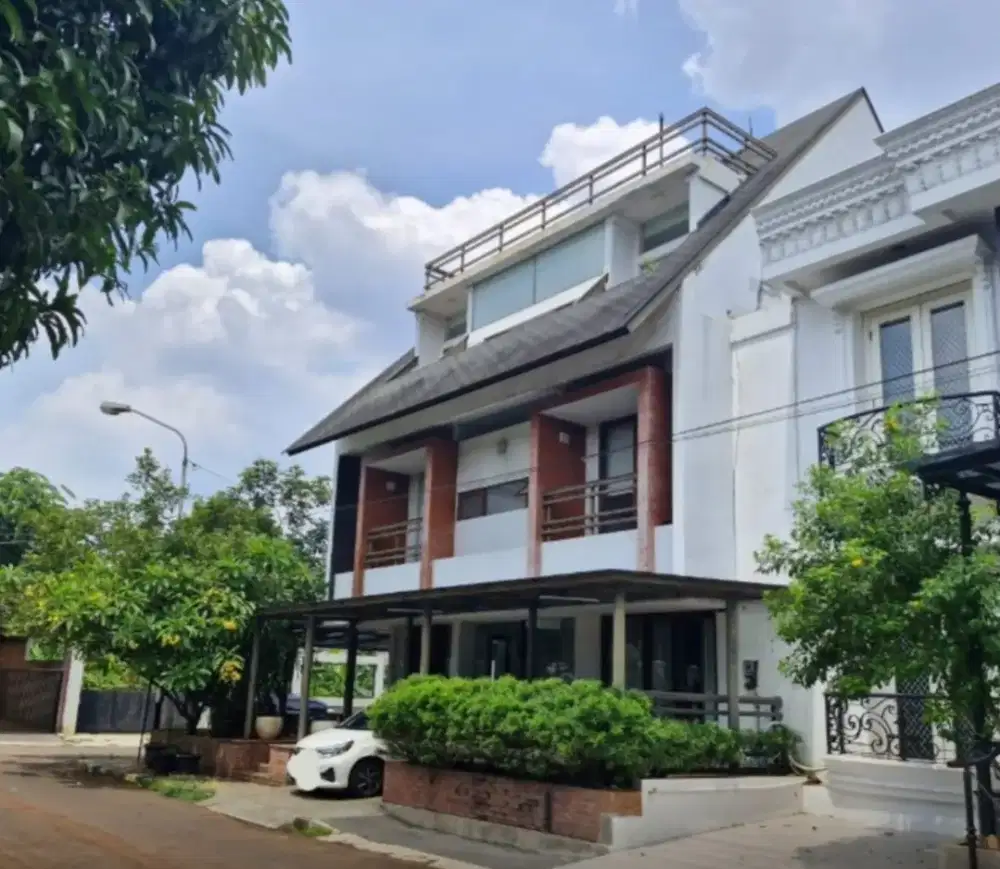 Rumah 3 Lantai Perum Acacia Residence Pesanggrahan