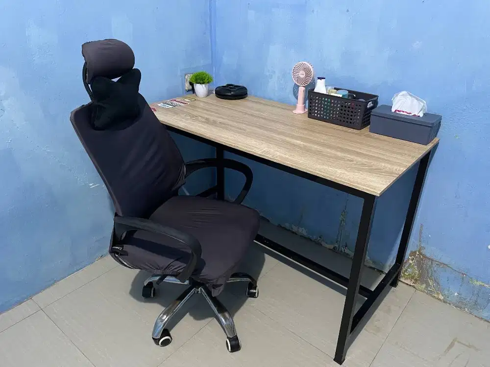 MEJA KERJA & KURSI KANTOR