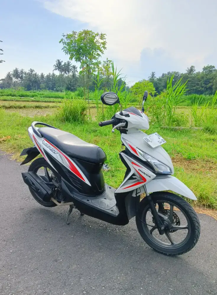 Honda Vario th 2015 Putih favorit
