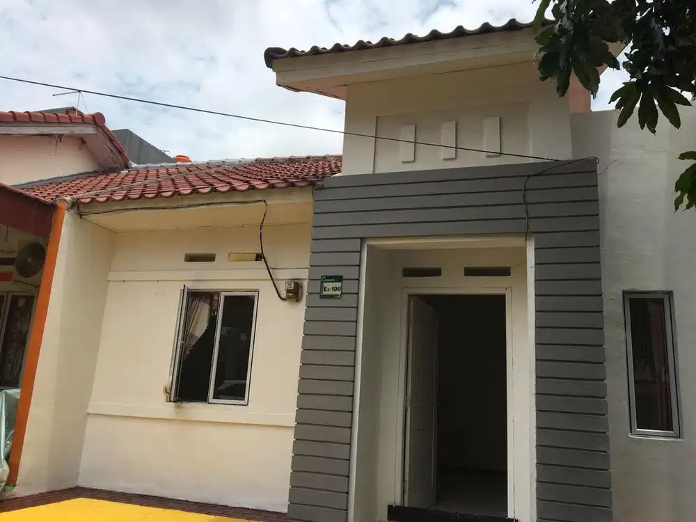 Disewakan Rumah Anggrek Sari Emerald