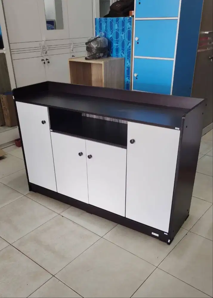 Meja Buffet TV Minimalis