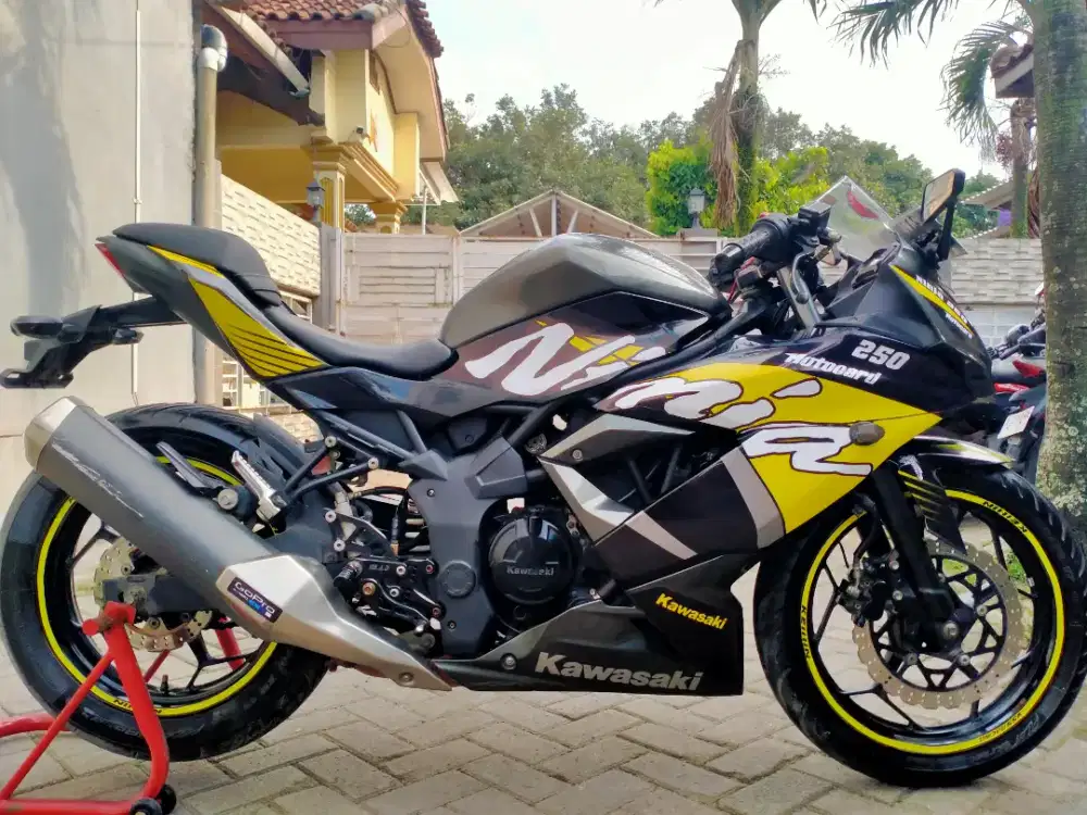 Kawasaki Ninja 250 motor sehat mesin segel keterangan detail dibawah
