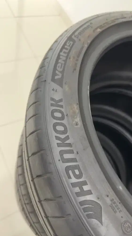 Ban Continental & Hankook