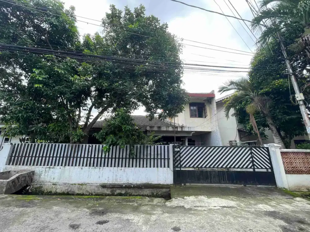 TERMURAH!! RUMAH TUA HITUNG TANAH DALAM KOMPLEK DEKAT UIN