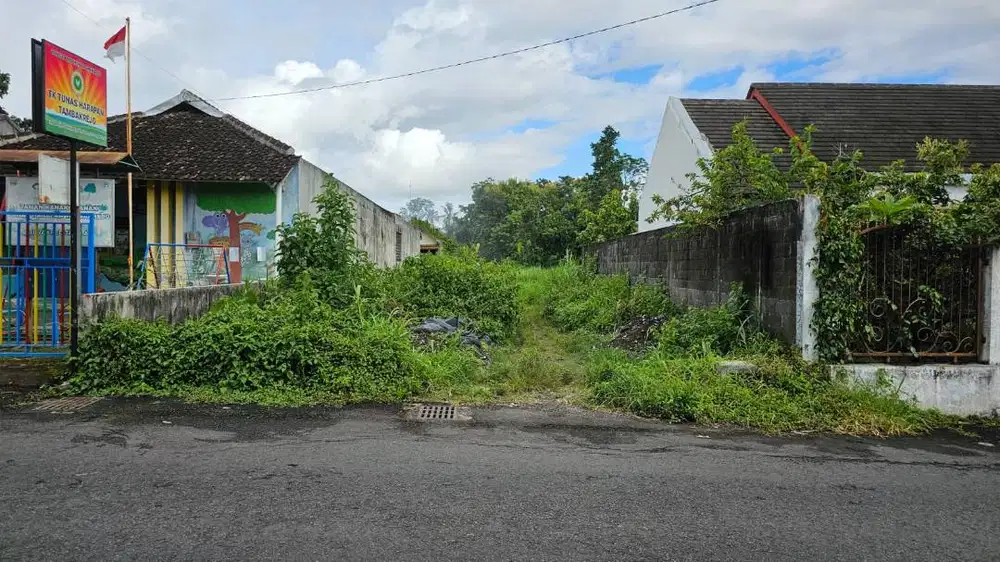 Tanah Strategis Dekat Sleman City Hall Sariharjo Ngaglik Sleman.