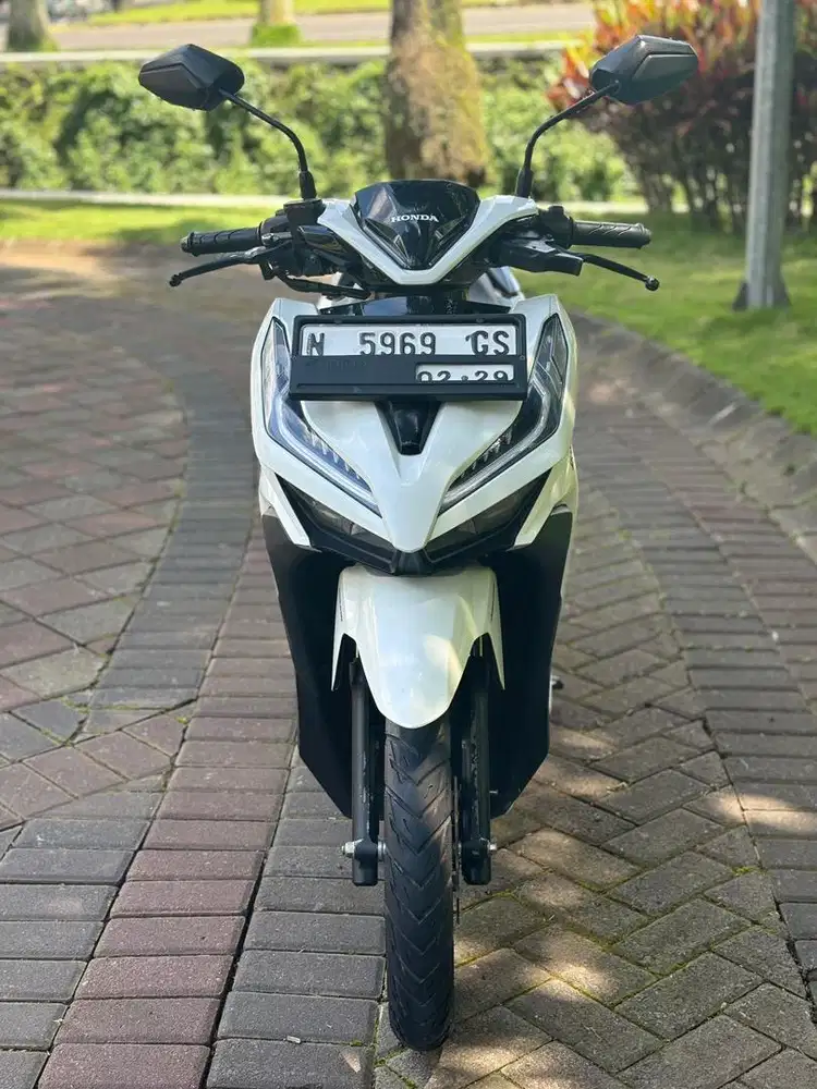 Honda Vario 150 Smartkeyless 2019 N Malang Putih Koko Motor