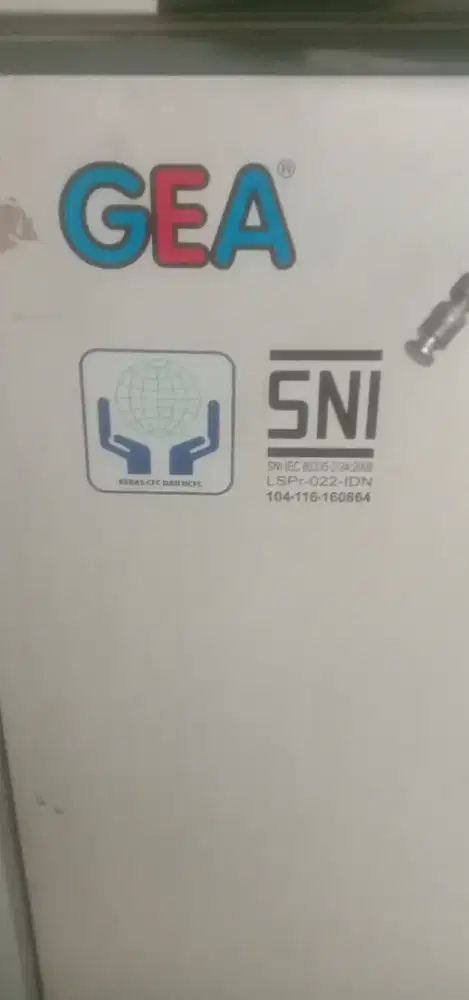 Freezer GEA 100 Liter Peti Pembeku