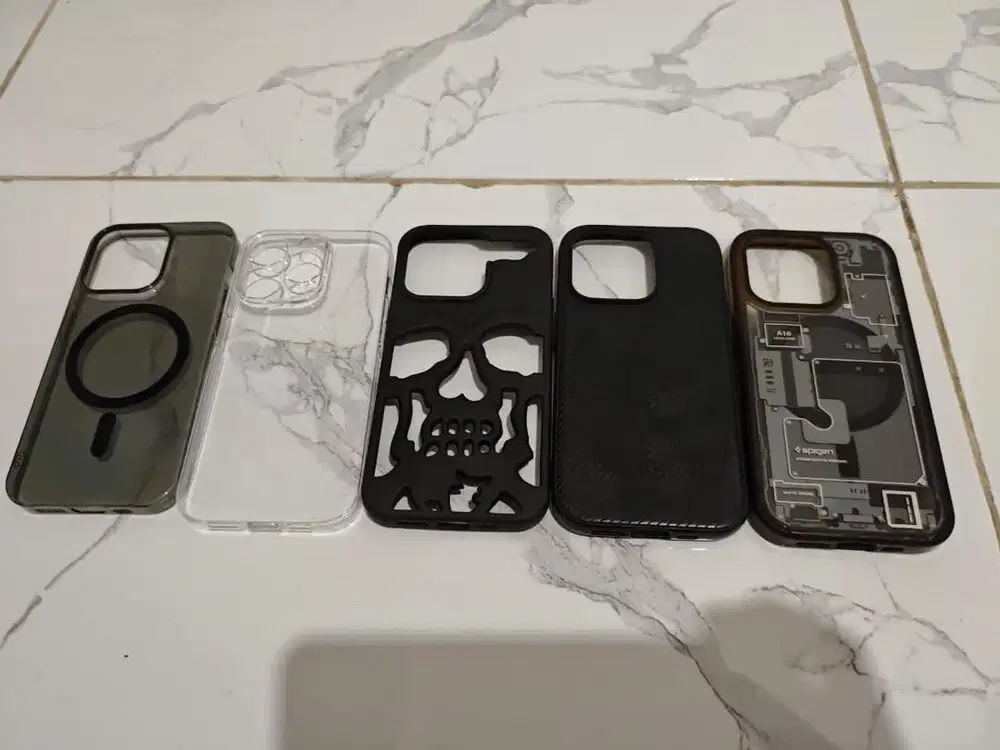 CASING 14 PRO Spigen AMBIL SEMUA