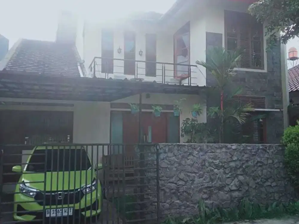 Di Jual Rumah 2lantai - Bagus Bebas Banjir di Cirendue, Ciputat