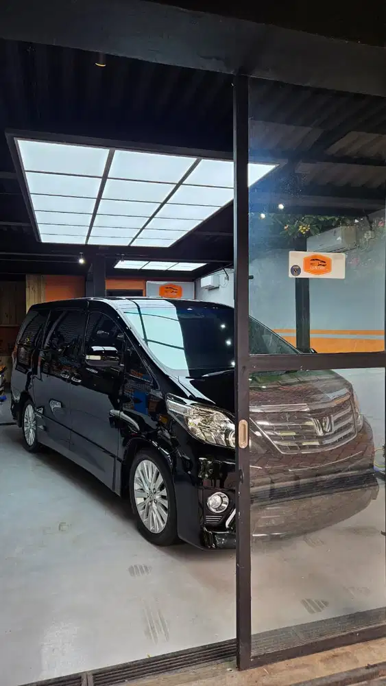 Toyota Alphard 2012 Bensin