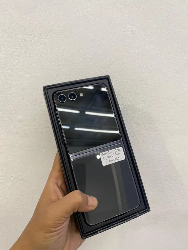 Samsung Z flip 5 sein 256Gb