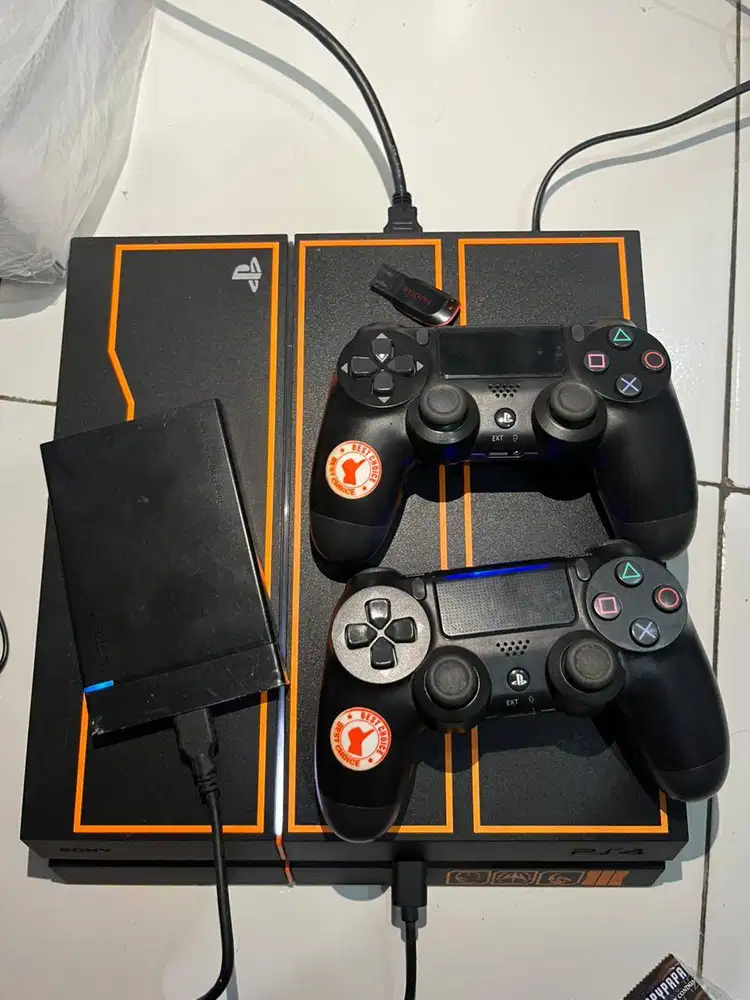 Dijual santai PS4 FAT HDD 1TB Murah
