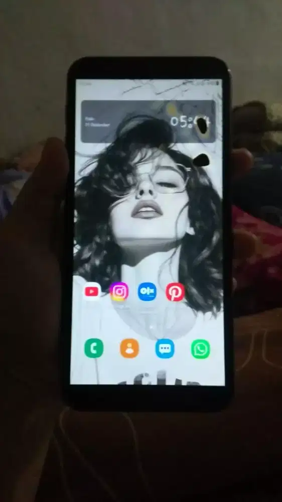 Dijual samsung j4 plus