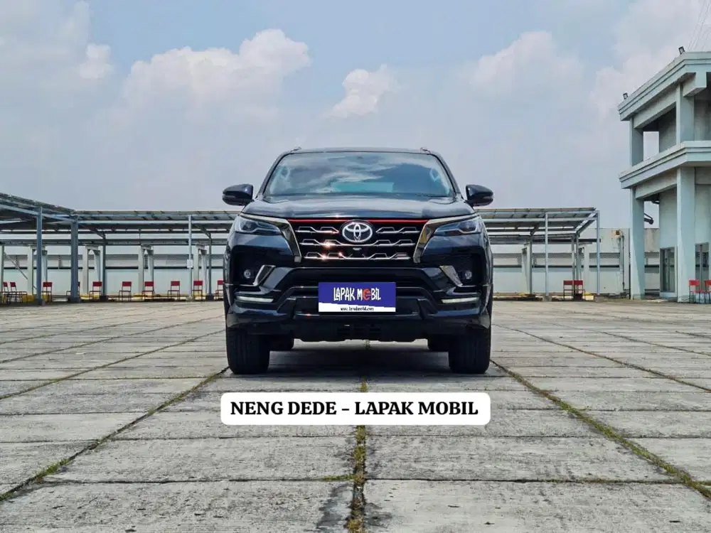 Toyota Fortuner 2.4 VRZ TRD AT 2021