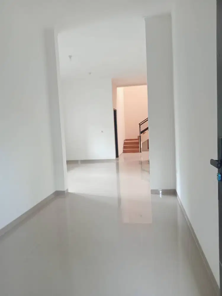 Rumah Cantik Taman Rahayu 2 Bandung Siap Huni Posisi Hook Strategis