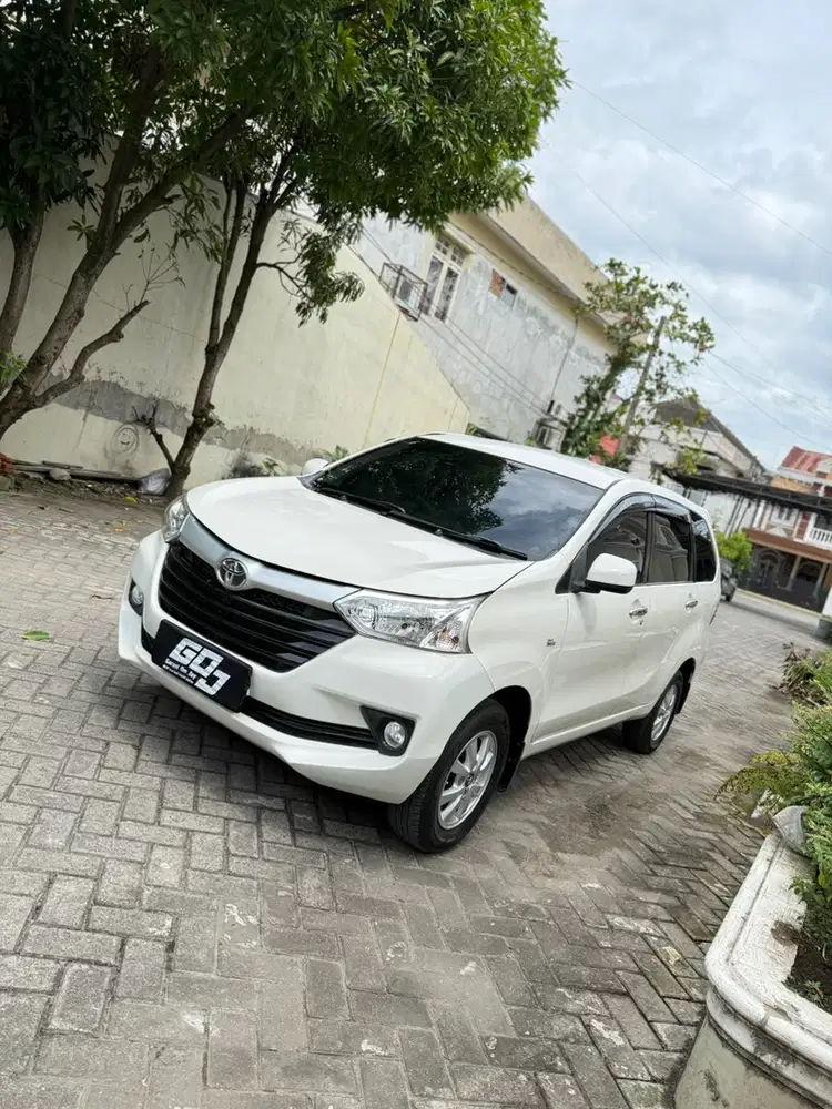 TOYOTA AVANZA 1.3 E MATIC 2017