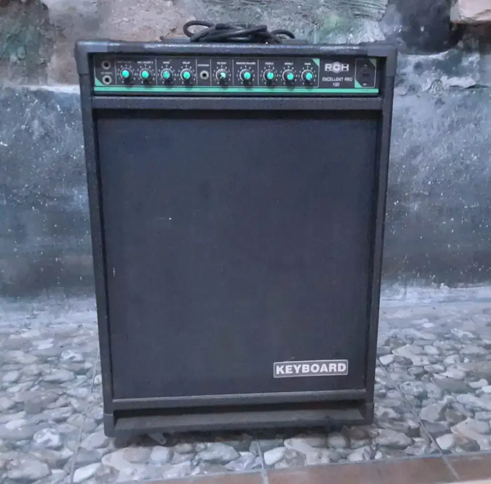 Ampli keyboard & drum elektrik merk RCH