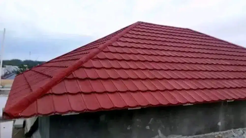 TukanG atap Rmh BocoR .dak rembes