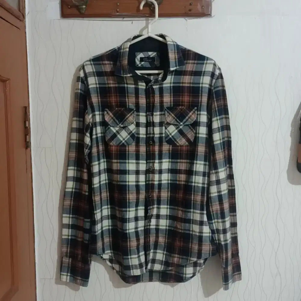 ZARA MAN KEMEJA FLANNEL