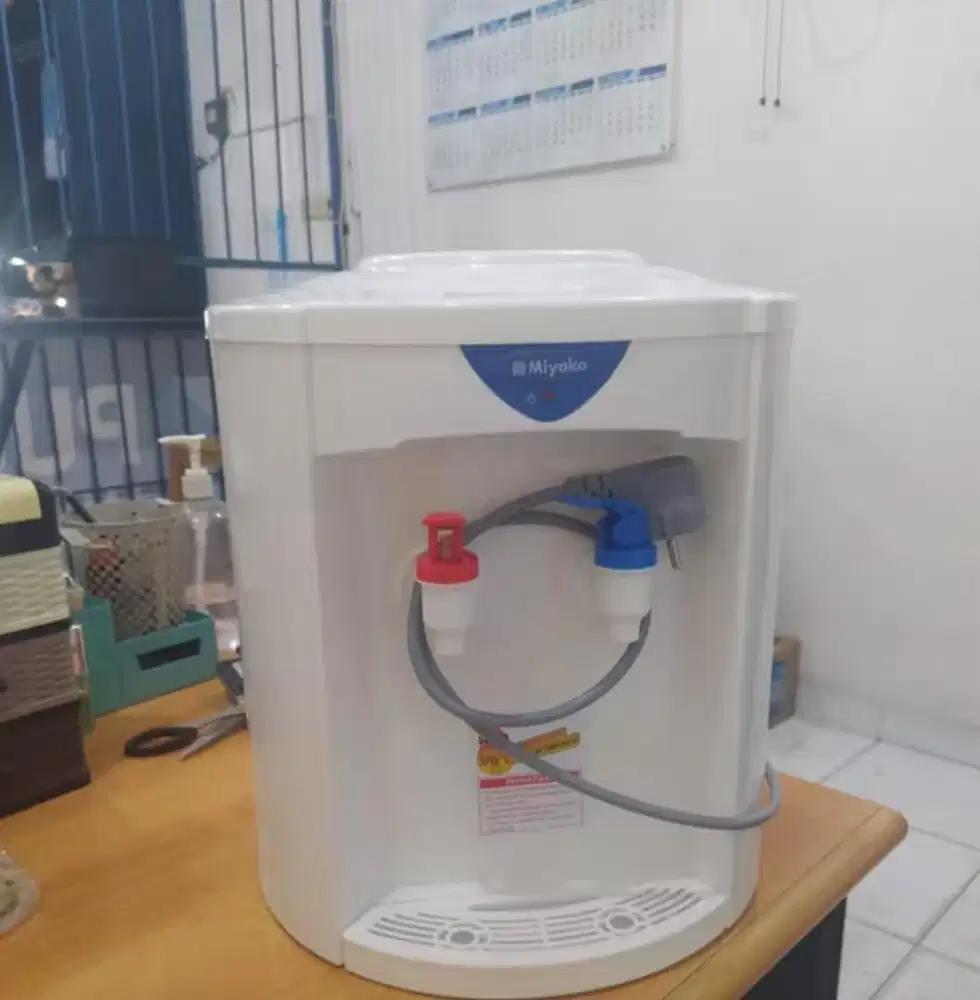 DISPENSER MIYAKO PANAS DINGIN