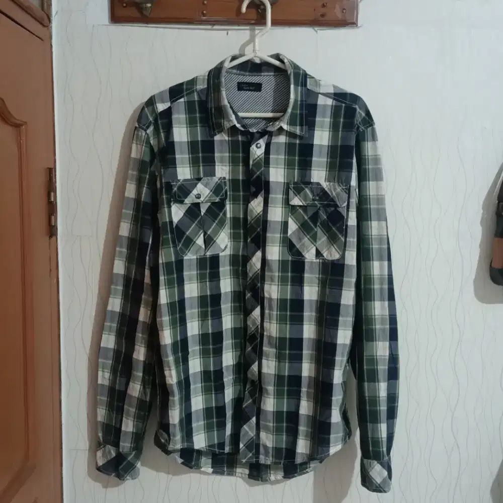 ZARA MAN KEMEJA FLANNEL