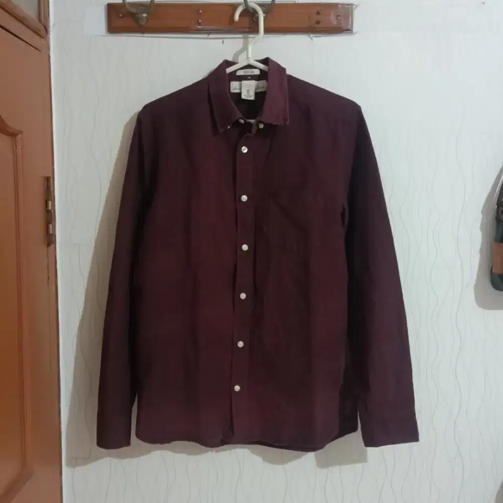 H&M KEMEJA LONG SLEEVE L.O.G.G.